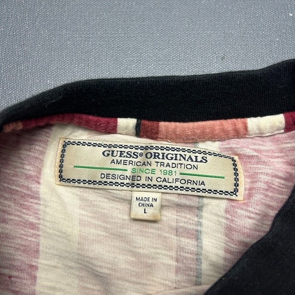 Guess Originals Striped T-Shirt Men's Large Logo Crewneck Red Pink Retro Casual - Picture 3 of 8